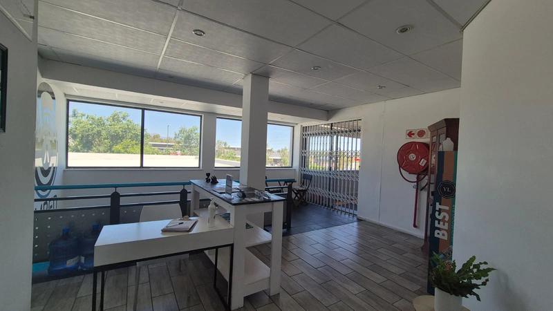To Let Commercial Property for Rent in Somerset West Western Cape